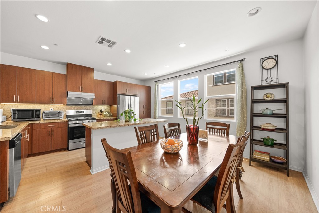 905 N. Purple Sage Dr.