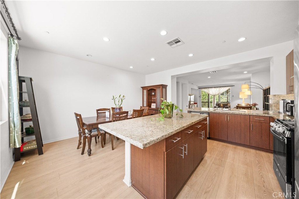 905 N. Purple Sage Dr.