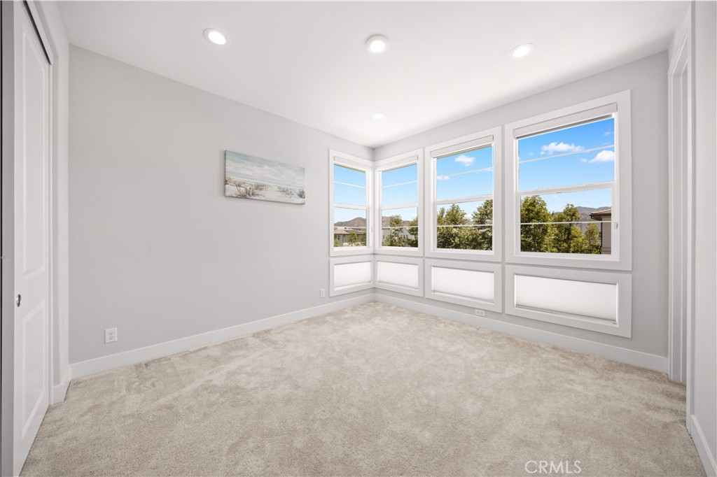 261 Burwood
