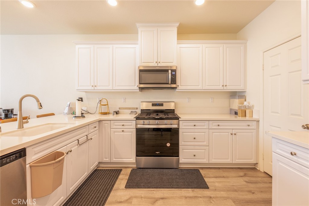4058 E Coronado Privado