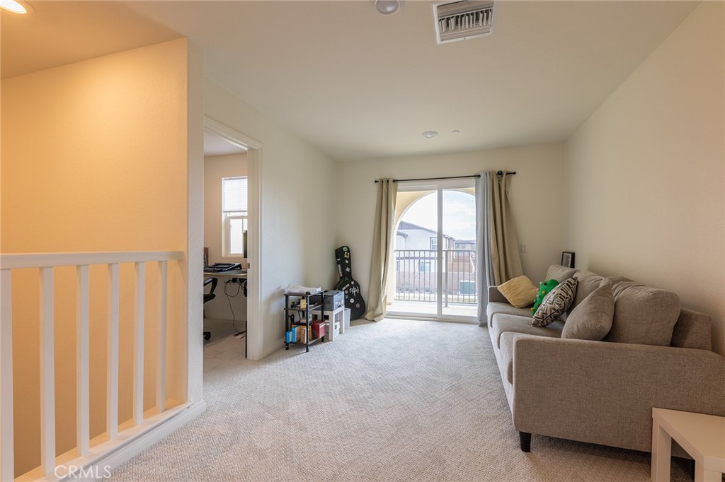 4058 E Coronado Privado