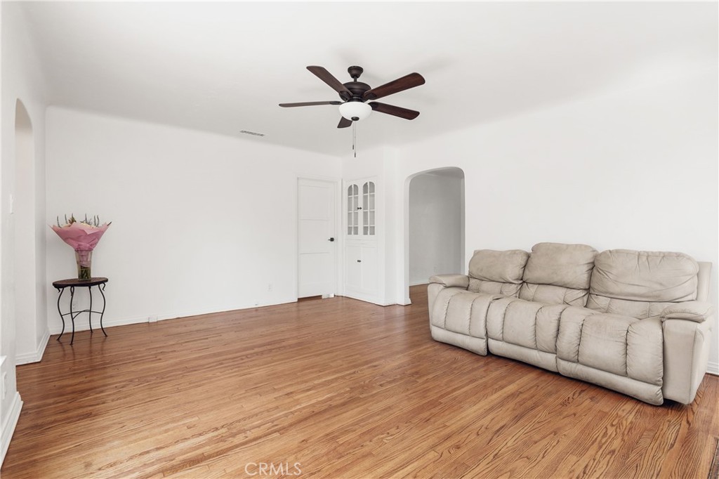 400 N Ethel