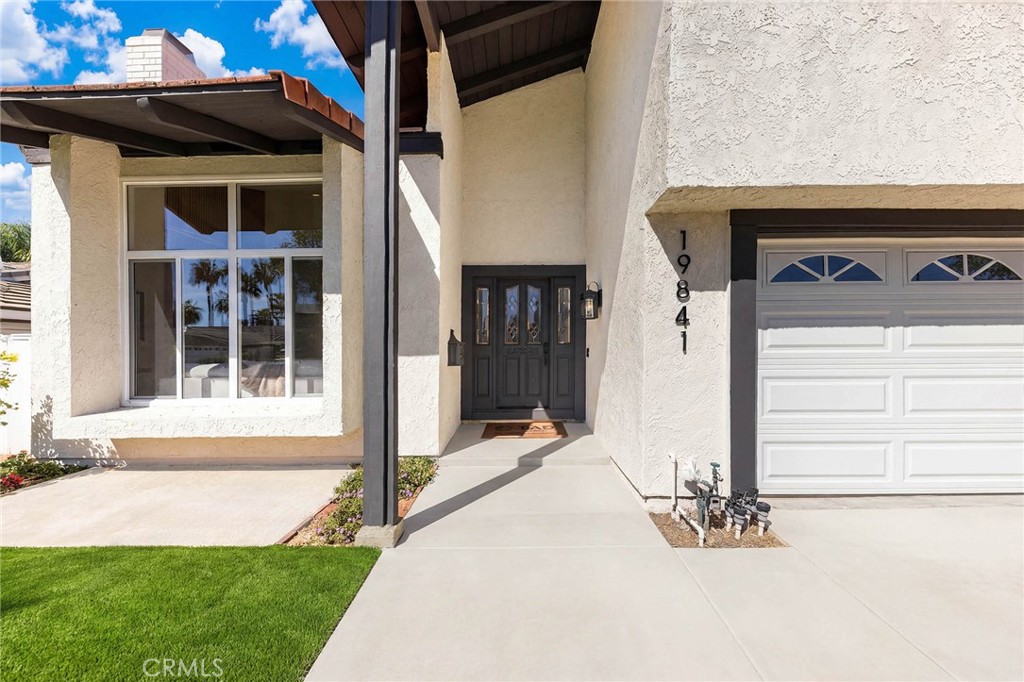 19841 Lombardy Lane