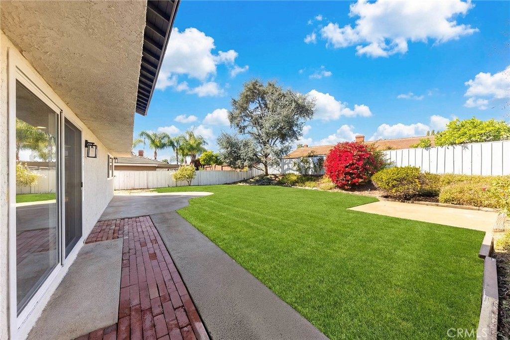 19841 Lombardy Lane