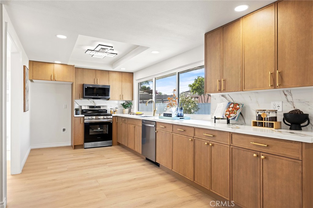 19841 Lombardy Lane