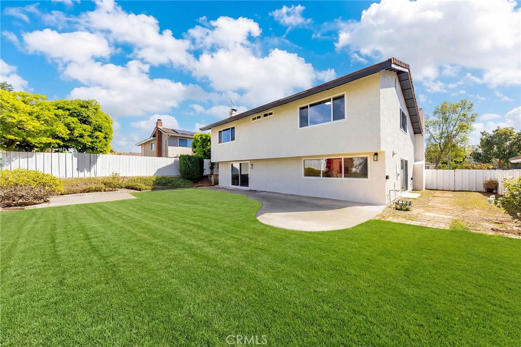 19841 Lombardy Lane