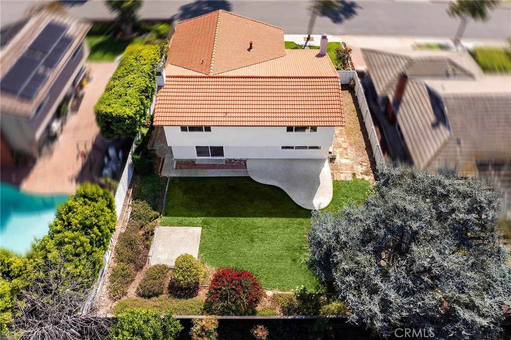19841 Lombardy Lane