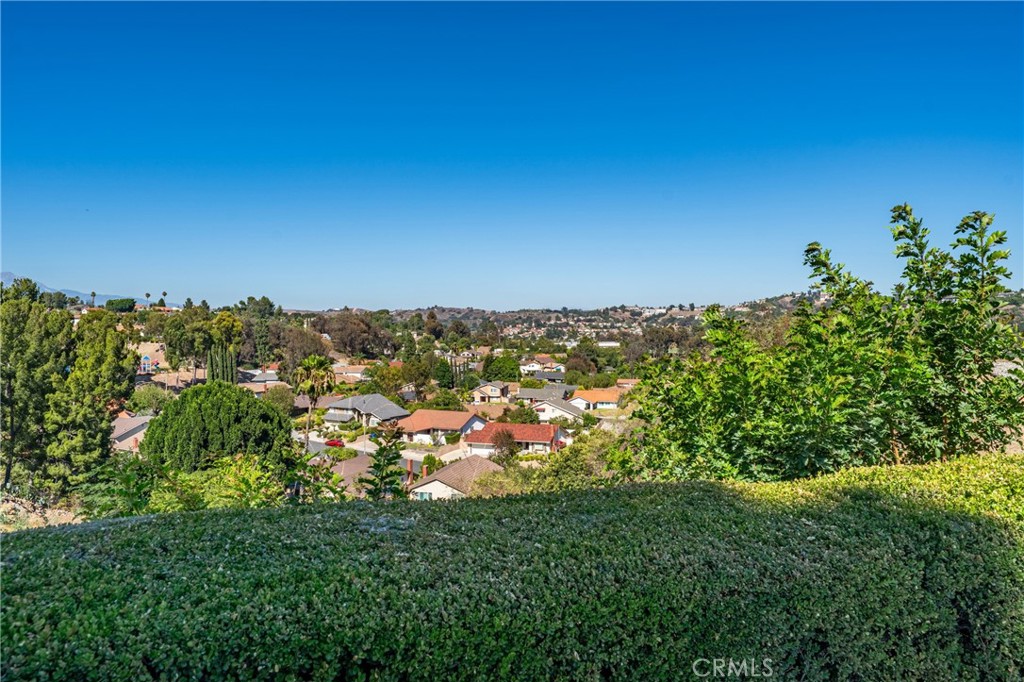 22215 Croll Court