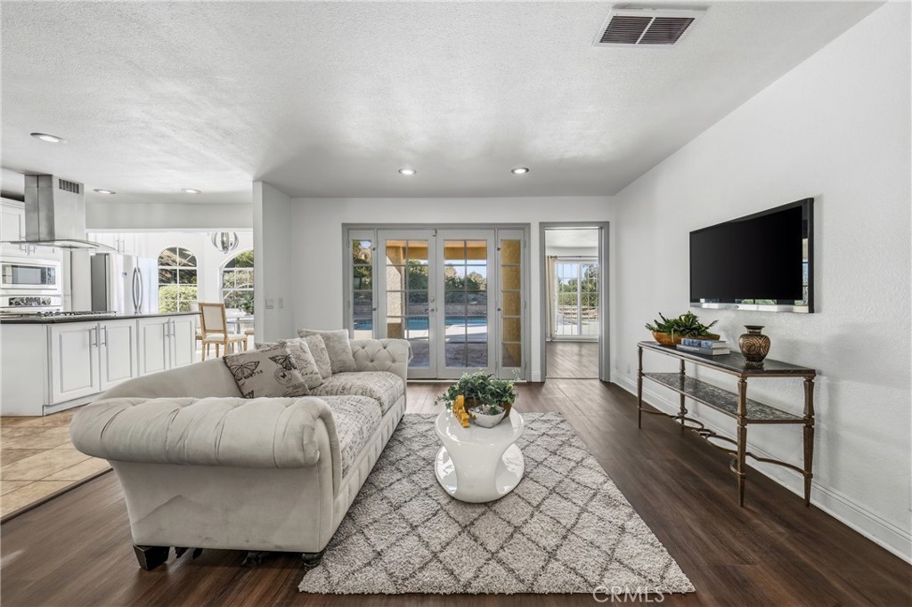 22215 Croll Court