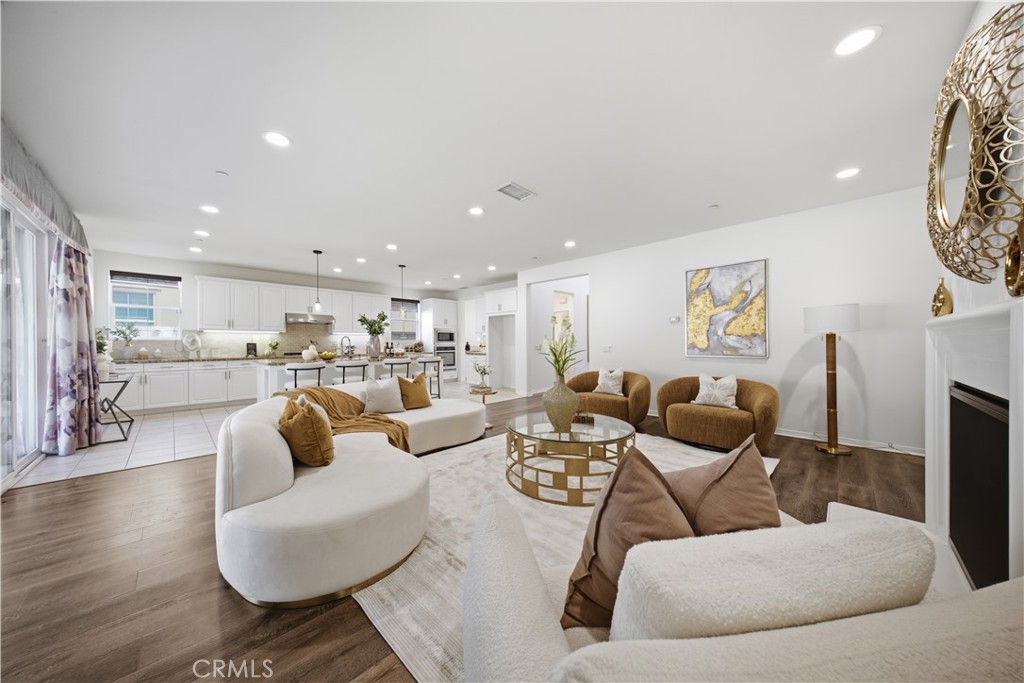 3401 E Rutherford Drive