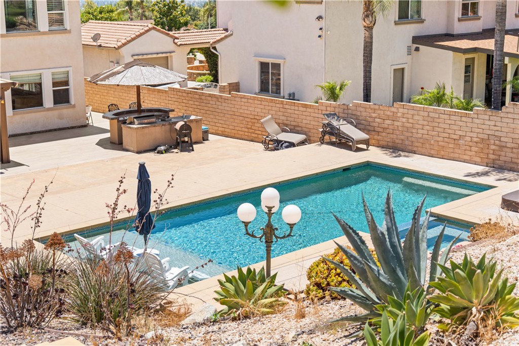 10140 Jacaranda Court