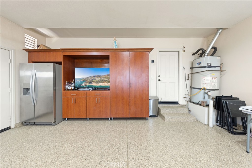 10140 Jacaranda Court