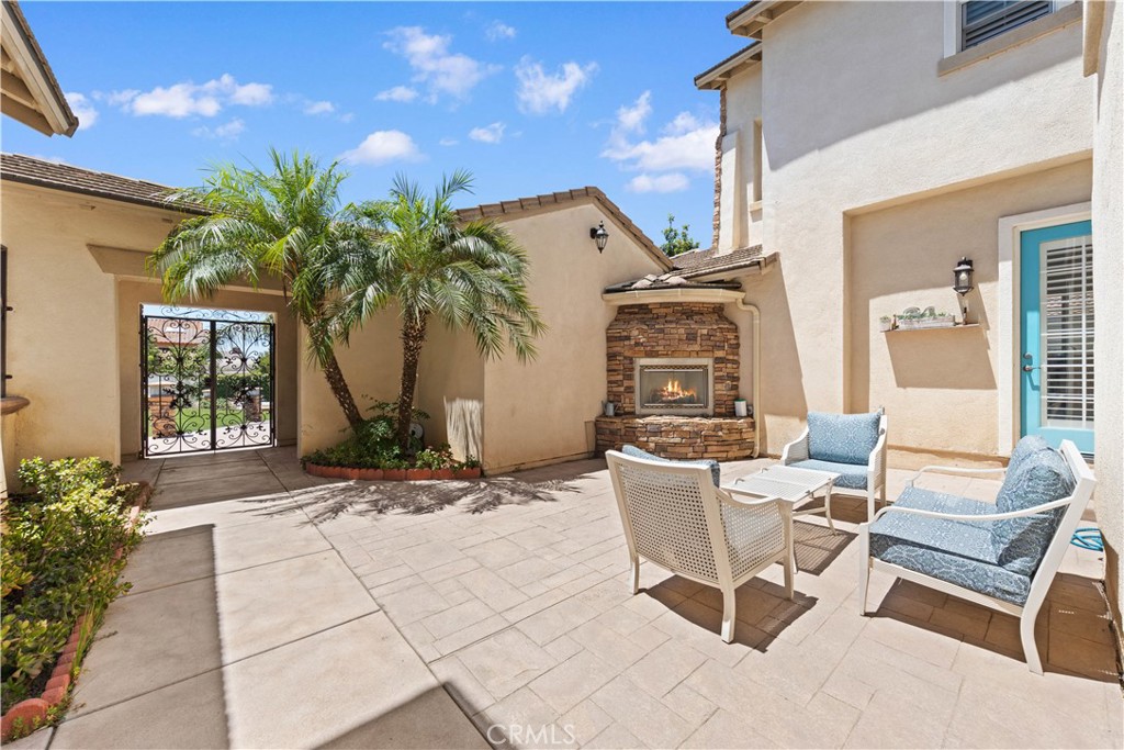 10140 Jacaranda Court