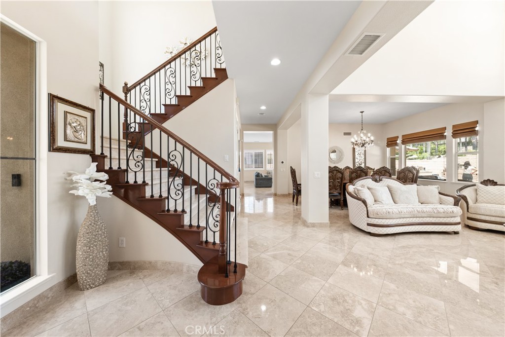 10140 Jacaranda Court