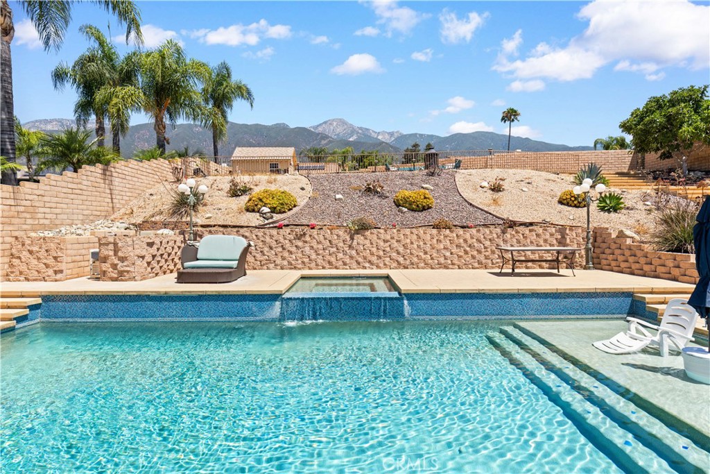 10140 Jacaranda Court