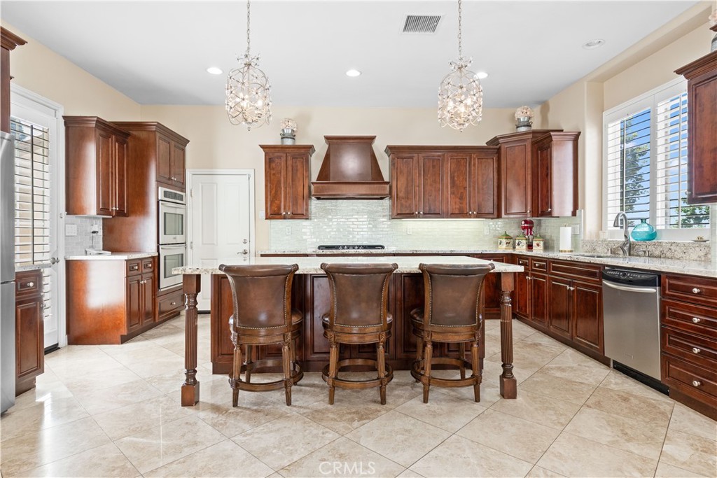 10140 Jacaranda Court