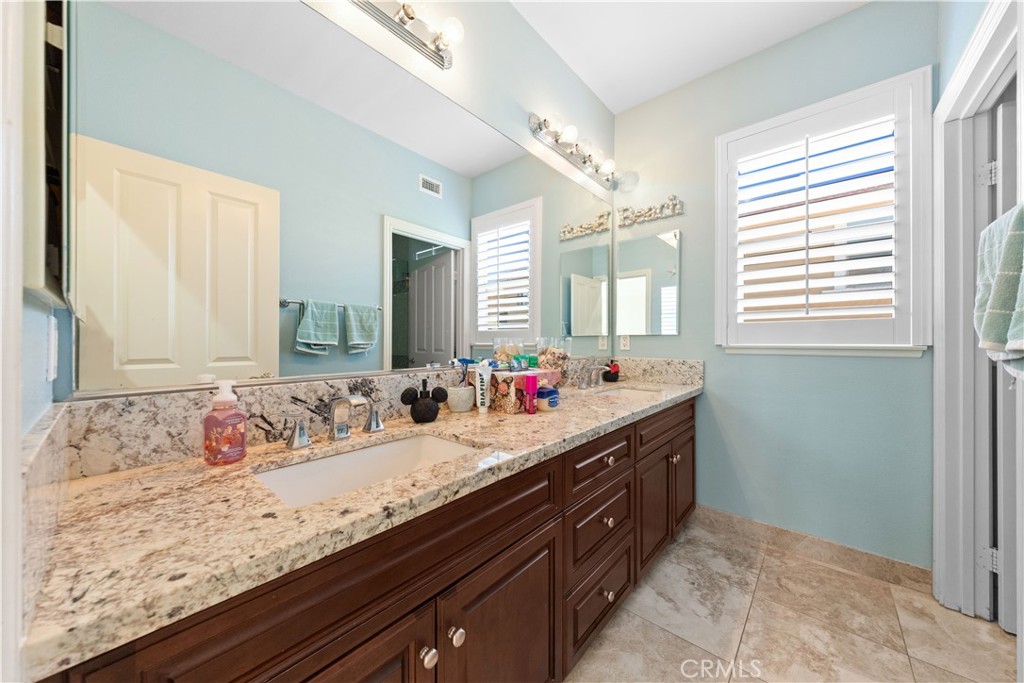 10140 Jacaranda Court