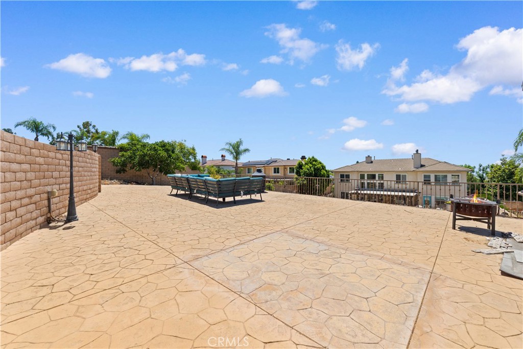 10140 Jacaranda Court