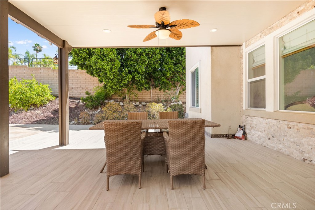 10140 Jacaranda Court