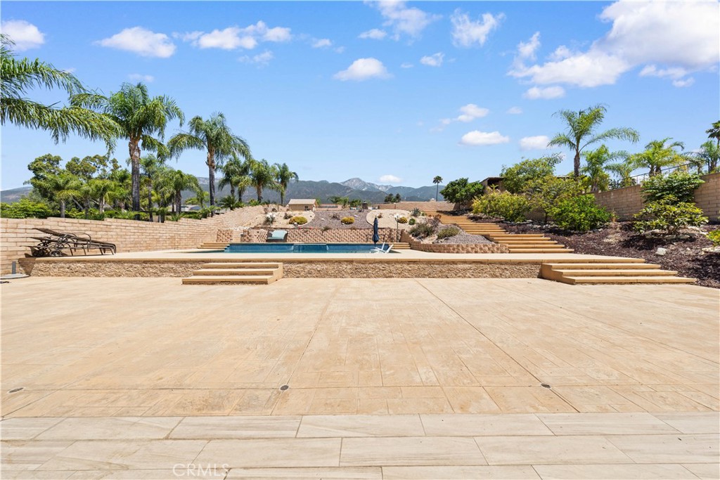 10140 Jacaranda Court