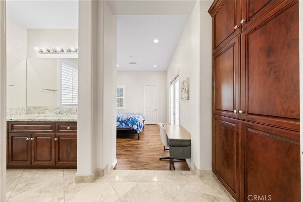 10140 Jacaranda Court