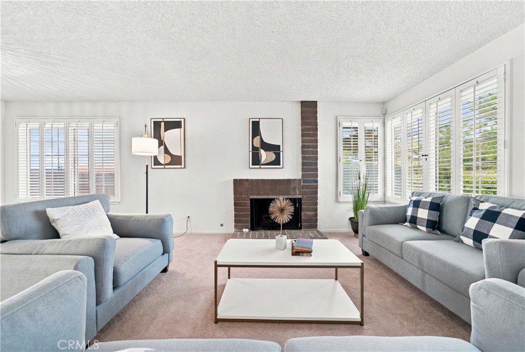 482 Vista Del Norte