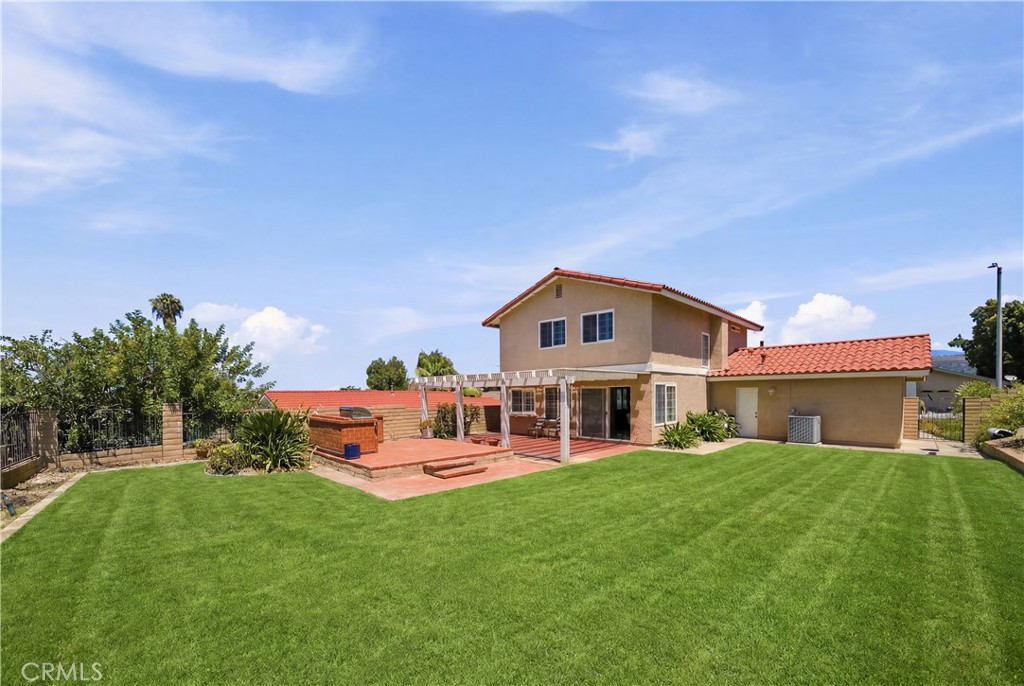 482 Vista Del Norte