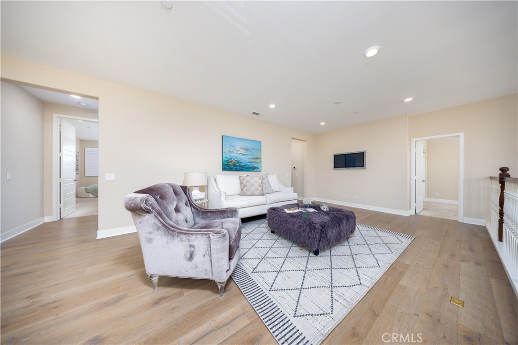 21086 Willow Heights