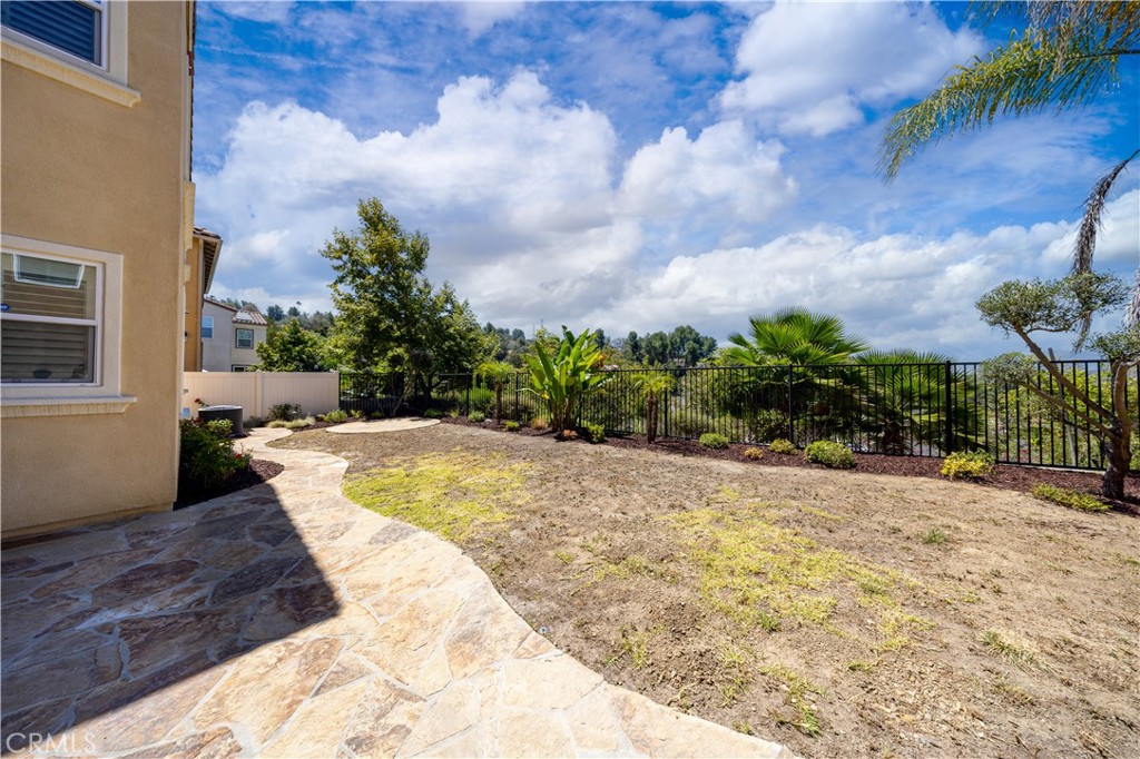 21086 Willow Heights