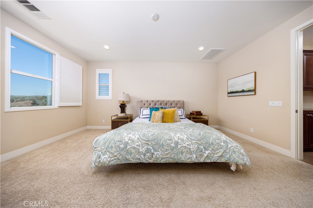 21086 Willow Heights