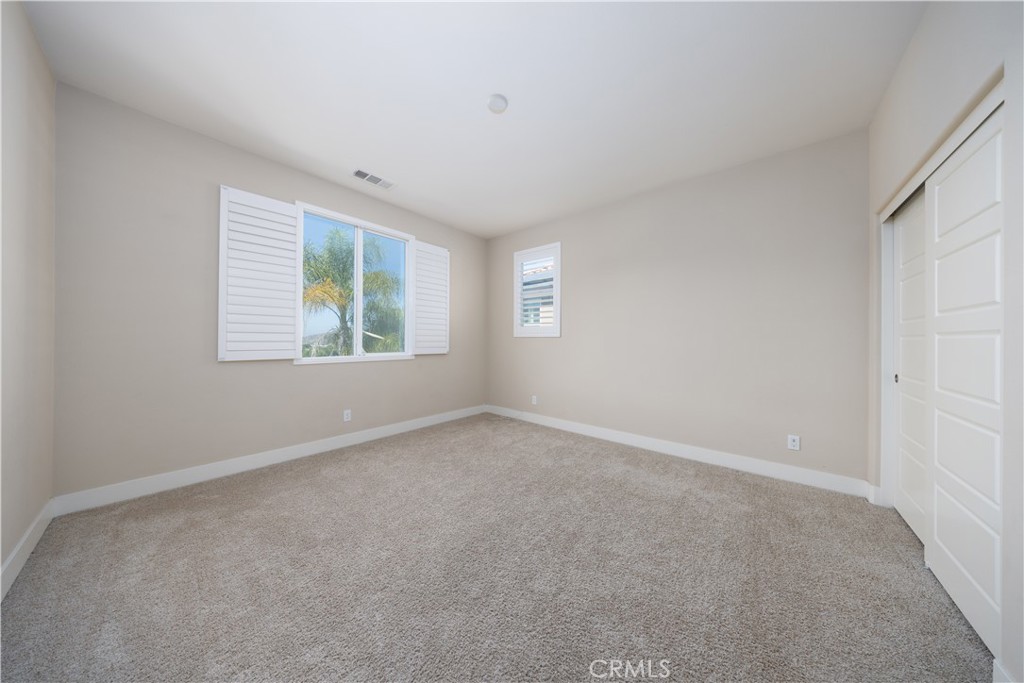 21086 Willow Heights