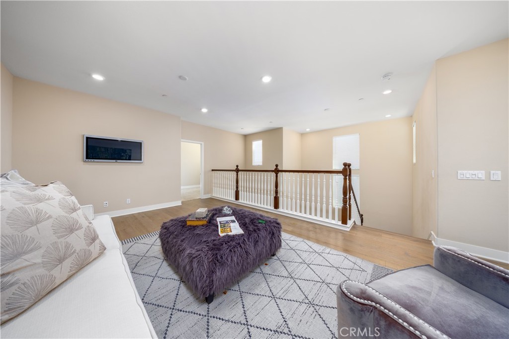 21086 Willow Heights