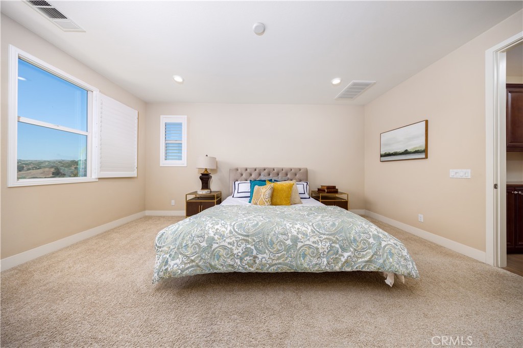 21086 Willow Heights