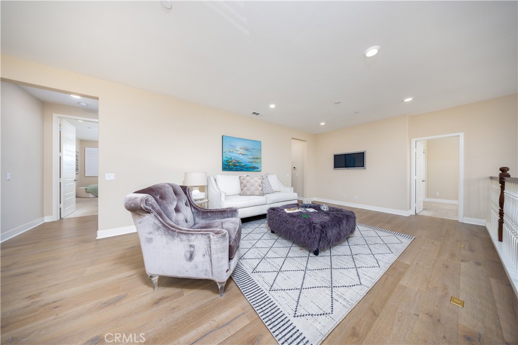 21086 Willow Heights
