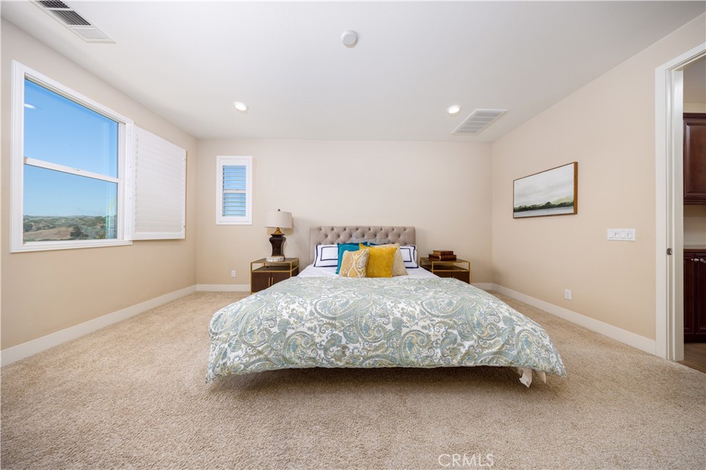 21086 Willow Heights