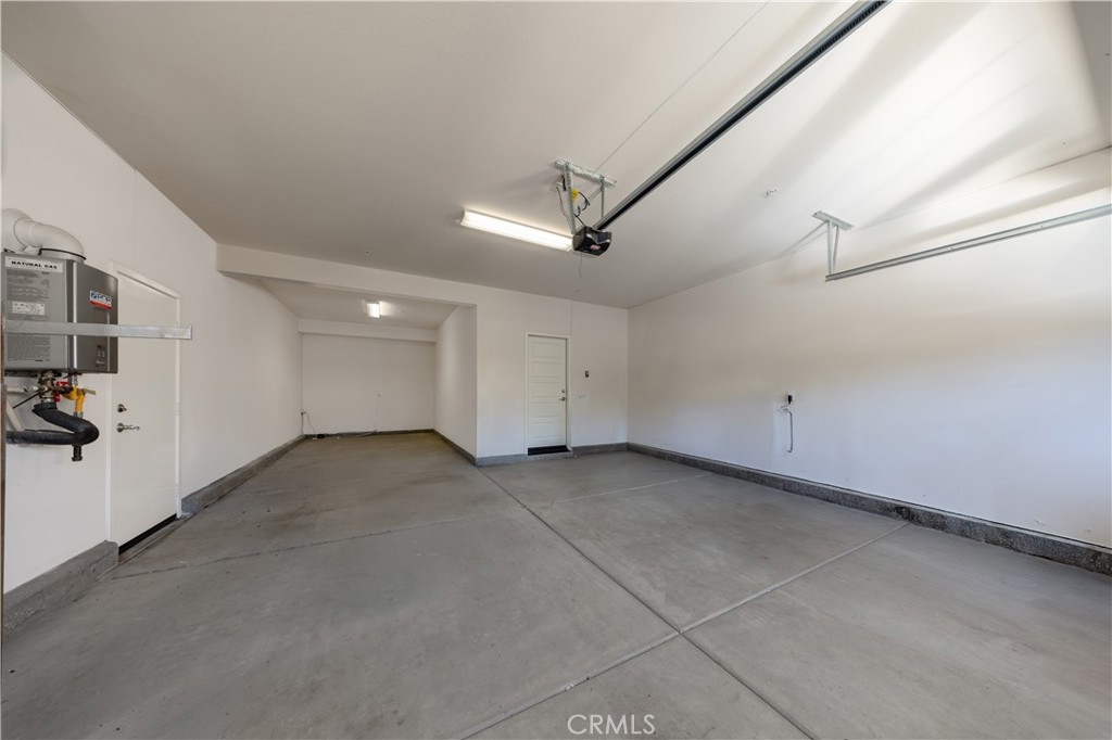 21086 Willow Heights