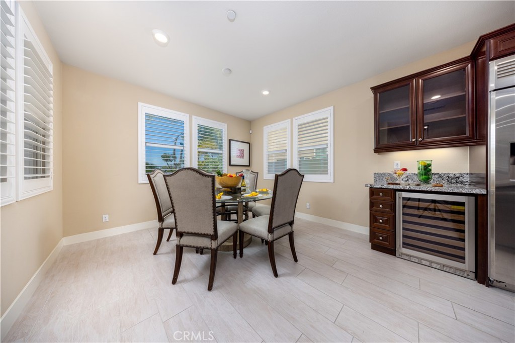 21086 Willow Heights