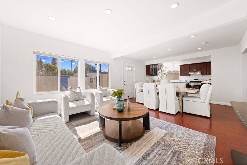 1007 S Del Mar