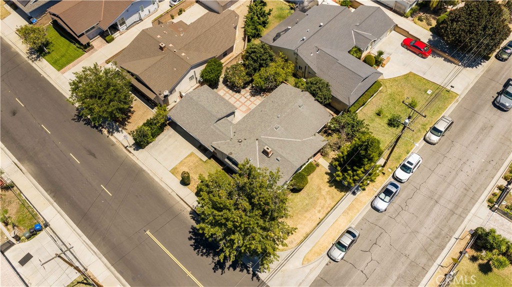 10207 Green Street