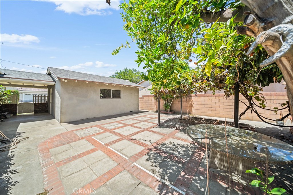 10207 Green Street