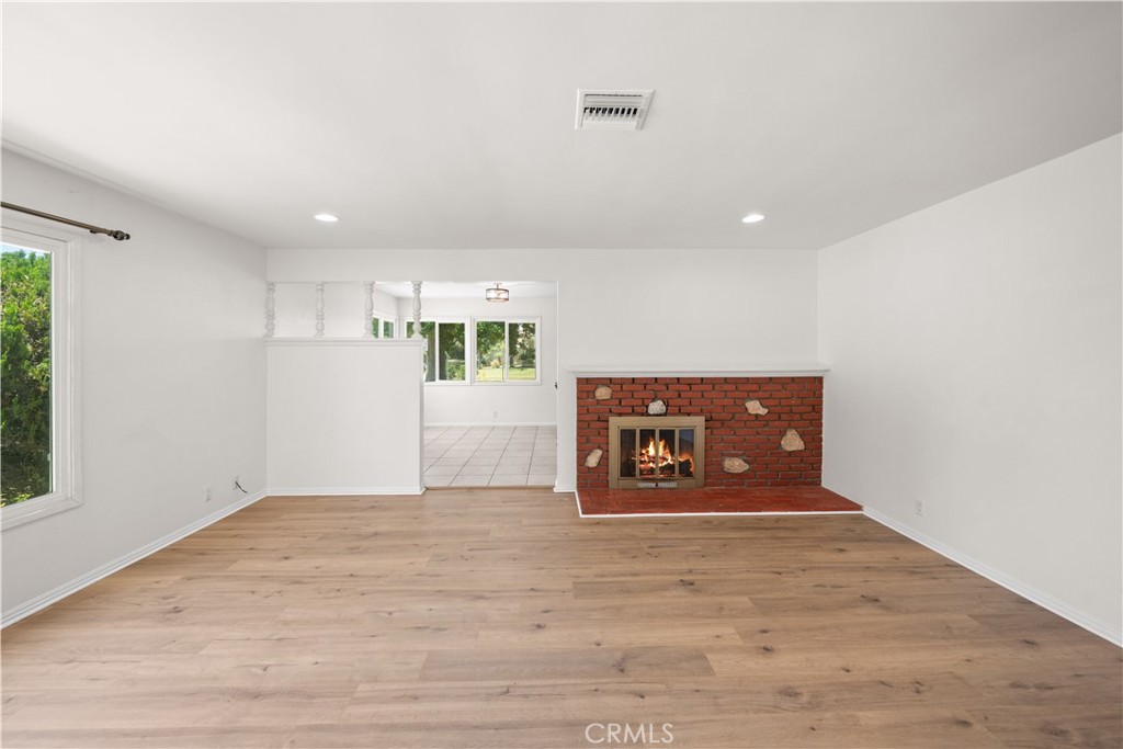 10207 Green Street