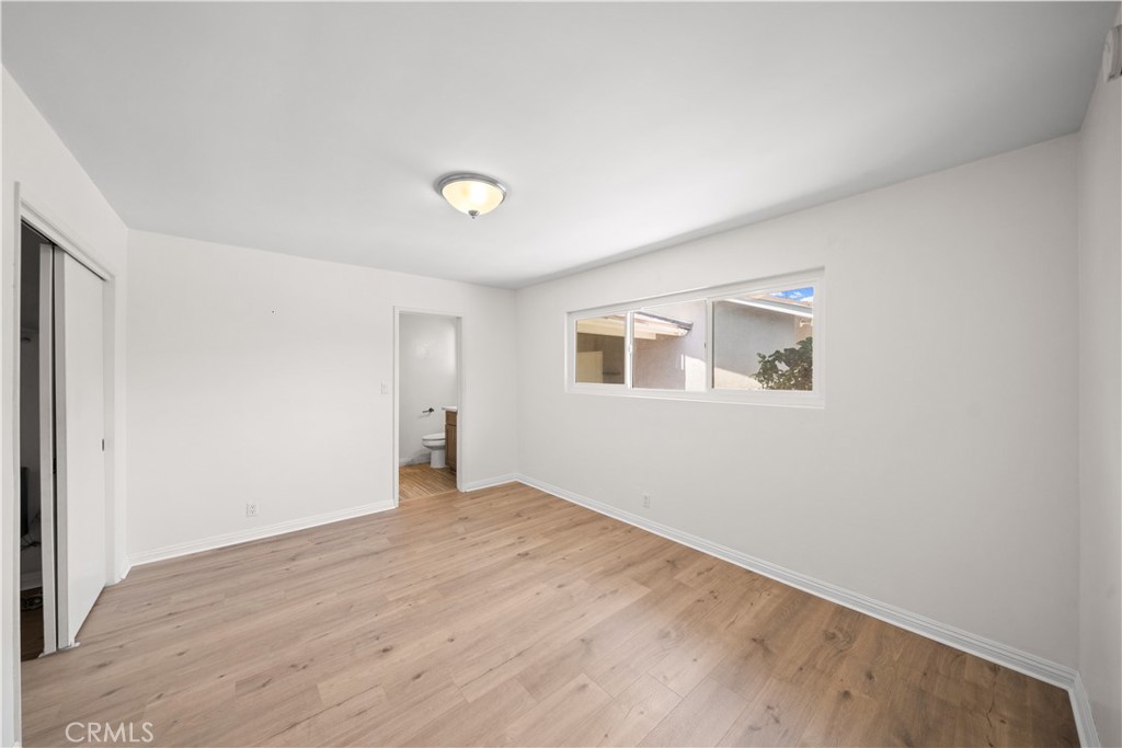 10207 Green Street