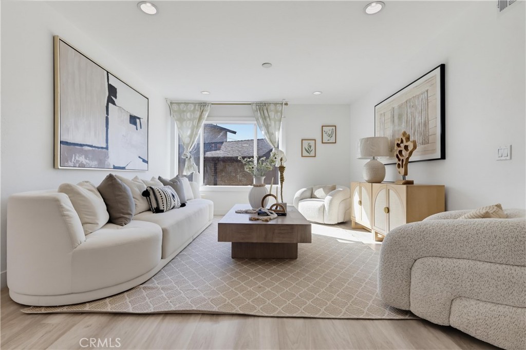 125 Campanita Court