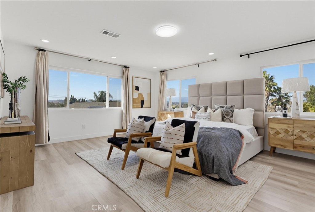 125 Campanita Court