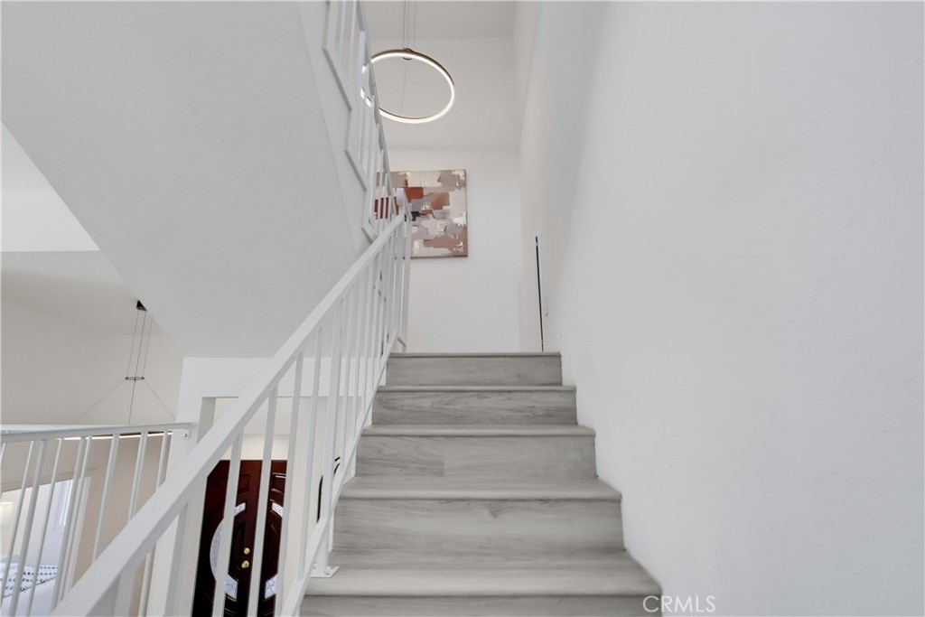 125 Campanita Court