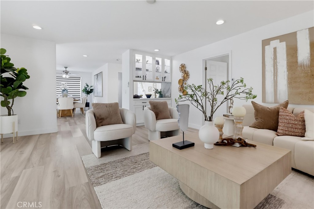 125 Campanita Court