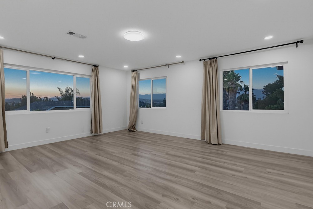 125 Campanita Court