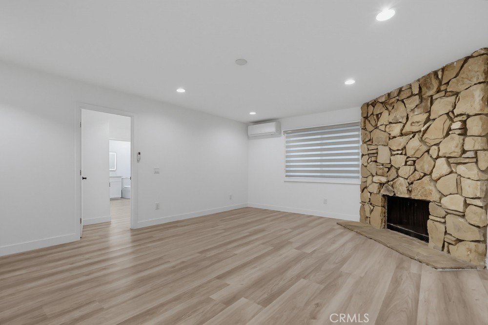 125 Campanita Court