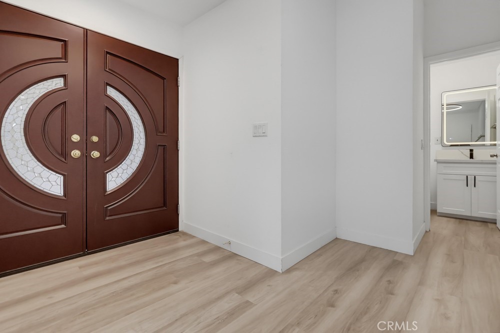125 Campanita Court