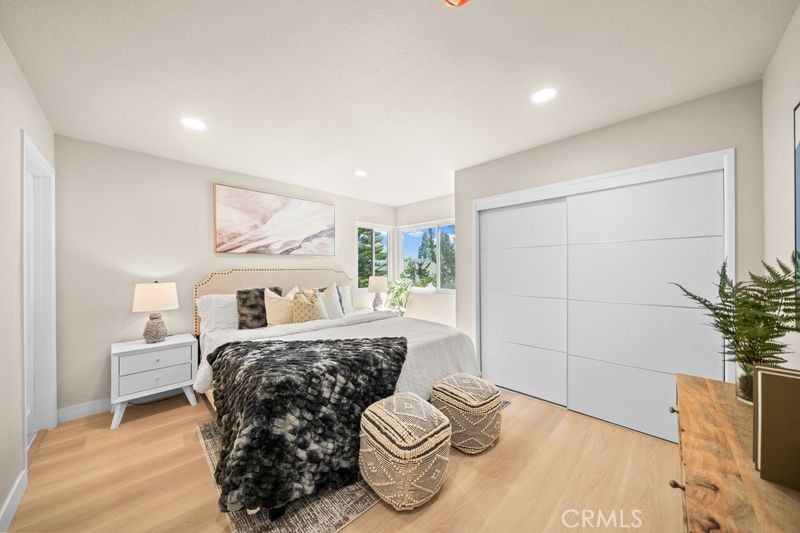24096 Hurst